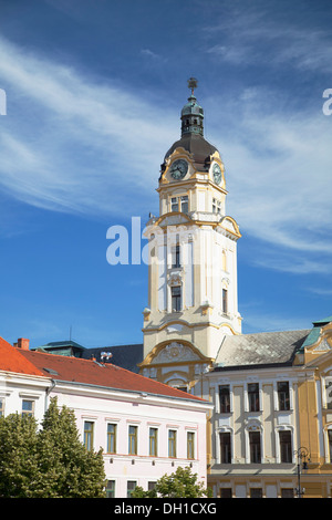 Il Municipio in piazza Szechenyi, Pecs, Dél-Dunántúl, Ungheria Foto Stock