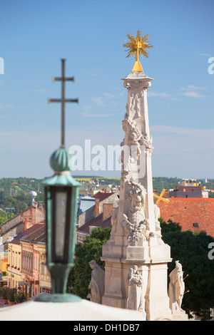 Trinità Colonna nella piazza di Szechenyi, Pecs, Dél-Dunántúl, Ungheria Foto Stock