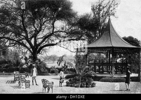 Vecchia foto vintage di Bund Gardens Poona maharashtra India Foto Stock