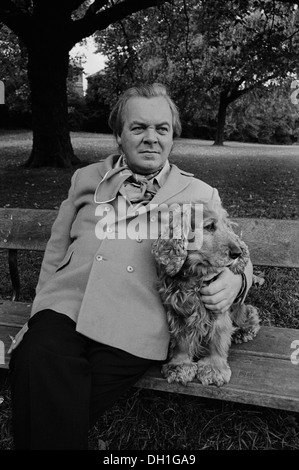 Attore britannico Patrick Wymark fotografato in Hampstead, Londra nel settembre 1969. Morì un anno più tardi. Foto Stock