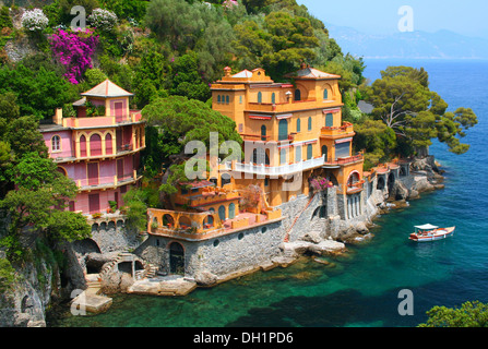 Le ville al mare vicino a Portofino in Italia Foto Stock