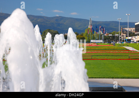 Zagabria, nuova fontana in Hrvatske Bratske Zajednice street Foto Stock