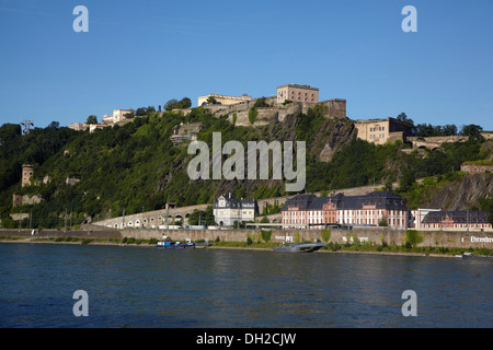 Il Festung fortezza Ehrenbreitstein sopra il Reno nei pressi di Coblenza, Renania-Palatinato Foto Stock