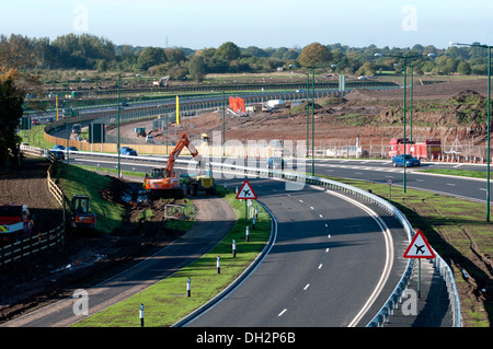 Dall'Aeroporto di Birmingham pista estensione, deviato A45 Road, Birmingham, Regno Unito Foto Stock