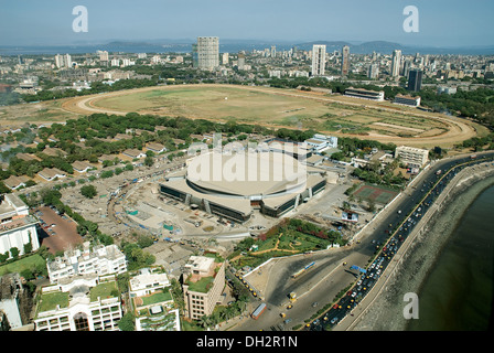 Vista aerea del club NSCI e dell'ippodromo Mahalaxmi di Mumbai Maharashtra India Foto Stock