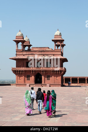 Diwan-i-Khas Hall,UNESCO sito del Patrimonio Culturale Mondiale, Fatehpur Sikri, Uttar Pradesh, India, Asia Foto Stock