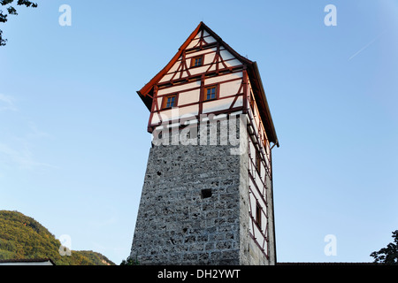 Germania Baden-Wuerttemberg, Bad Urach, 'armory tower", una torre medievale, la luce della sera, Deutschland, Baden-Württemberg, Bad Ura Foto Stock