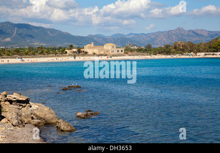 Spiaggia di Nora nel distretto di Pula in Sardegna Foto Stock