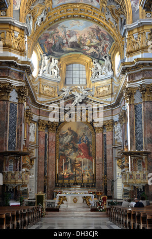 Italia, Roma, chiesa dei Santi Ambrogio e Carlo al corso Foto Stock