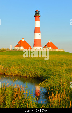 Faro di Westerheversand, Westerhever, Frisia settentrionale, Schleswig-Holstein, Germania settentrionale Foto Stock