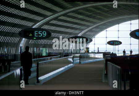 Parigi CDG Terminal 2E prima del crollo del 23 maggio 2004 Foto Stock