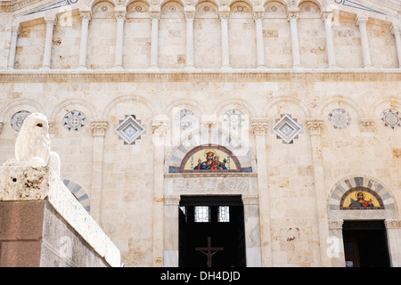 Dettaglio di Santa Cecilia nella Cattedrale di Cagliari, Sardegna, Italia Foto Stock