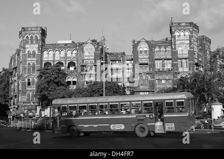 Indiano Palazzo Mercantile S P Mukherjee Chowk Mumbai Maharashtra India Asia maggio 2012 Foto Stock