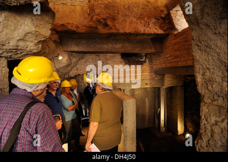 Italia, Roma, Sepolcro degli Scipioni, tomba degli Scipio, antiche tombe romane, tour guidato Foto Stock