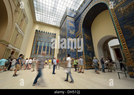 Berlino. Germania. La ricostruzione della porta di Ishtar Pergamon Museum. Foto Stock