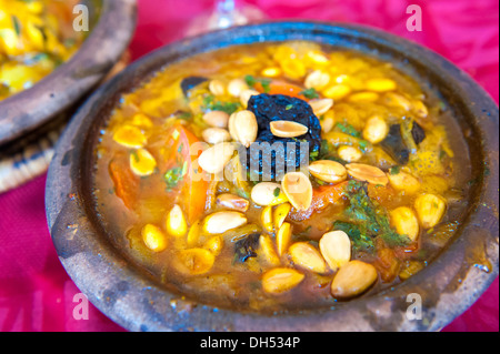 Tajine di agnello, marocchino tradizionale piatto Foto Stock