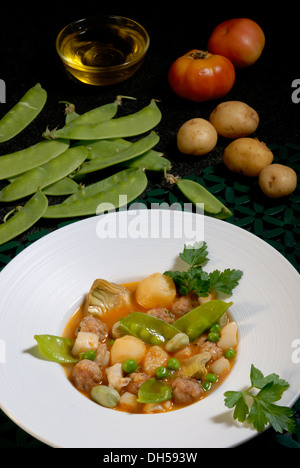 Il polpo Gnocchi con verdure Foto Stock