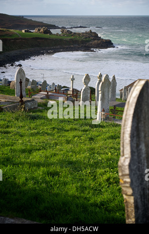 Cimitero sopra Porthmeor Beach di St Ives Cornwall Regno Unito Inghilterra Gran Bretagna Foto Stock