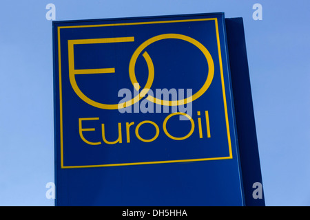 Olio di Euro EO logo EuroOil segno Praga Repubblica Ceca Foto Stock