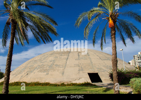 Assembly Hall, Expo area espositiva, Rachid Karame fiera internazionale, Tripoli, Libano. L'architetto brasiliano Oscar Niemeyer Foto Stock