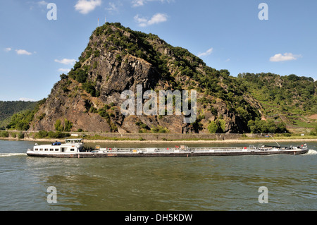 Lorelei roccia sopra il fiume Reno, Valle del Reno superiore e centrale Patrimonio Mondiale UNESCO, Sankt Goarshausen, Renania-Palatinato Foto Stock