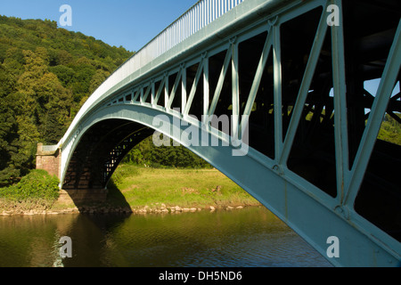 Bigsweir ponte attraversa tra Galles e Inghilterra, nel Regno Unito, si attraversa il fiume Wye in un unico ghisa arch. Foto Stock