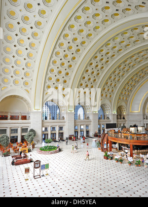 Vista interna, grande sala principale sala d'attesa, Union Station, Washington DC, Distretto di Columbia, Stati Uniti d'America Foto Stock