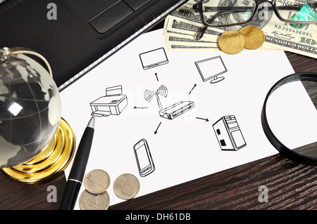 Ambiente di lavoro moderno con connessione wi-fi schema su carta Foto Stock