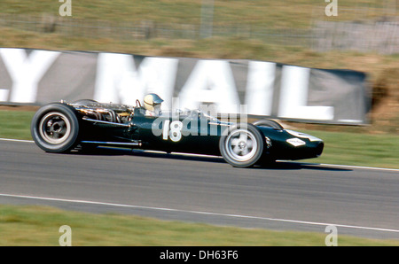 David Hobbs in Bernard White's BRM P261 con 3-motore di litro V12. Brands Hatch, in Inghilterra il 17 marzo 1969. Foto Stock