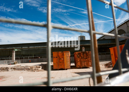 Stuttgart 21 progetto di costruzione, messa a terra dell'edificio della demolita ala nord della stazione di Stuttgart, Stuttgart Foto Stock