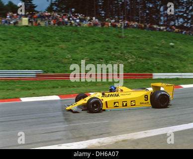 Hans-Joachim bloccato in un ATS-Cosworth,Osterreichring, Austria 12 ago 1979. Foto Stock