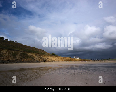 Atlantic Beach nella baia di Douarnenez, Finisterre, Bretagna Francia, Europa publicground Foto Stock