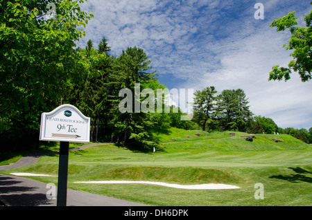 New York, Cooperstown. Il Otesaga corso d'oro. Leatherstocking, 9 t. Foto Stock