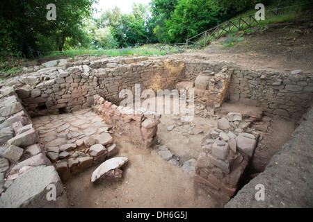 Scavi, poggiarello renzetti, Domus dei dolia, area archeologica, Vetulonia, Grosseto, Toscana, Italia, Europa Foto Stock