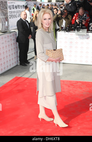 Joanna Lumley Il Princes Trust Awards 2012 - arrivi a Londra, Inghilterra - 14.03.12 Foto Stock