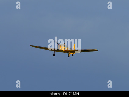 Miglia M14A Magister vintage RAF trainer dalla collezione Shuttleworth.Ottobre battenti giorno 2013,Biggleswade, Regno Unito Foto Stock