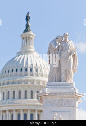 Statua di dolore e la storia del monumento di pace presso il Campidoglio US motivi - Washington DC, Stati Uniti d'America Foto Stock