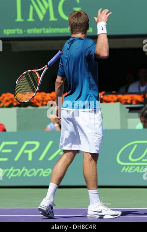 KEY Biscayne FL - MARZO 24: Roger Federer in azione contro Ryan Harrison durante il giorno 6 di Sony Ericsson Open a Crandon Park Foto Stock