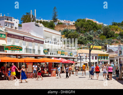 Portogallo Algarve - il centro storico di Albufeira Algarve Portogallo UE Europa Foto Stock