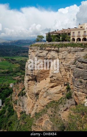 Il El Tajo gorge, Ronda, Andalucía, Spagna. Foto Stock