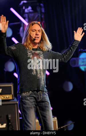 Tom Jackson ospita 'Master dell artista Makeover" presentazione a 2012 Slacker Canadian Music Week di Toronto Canada - 23.03.12 Foto Stock