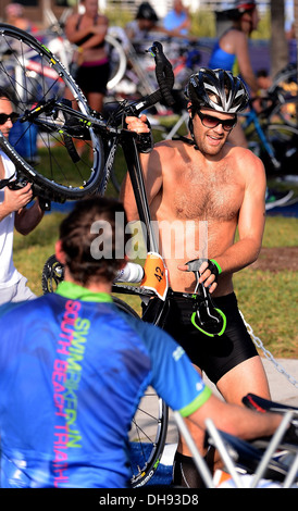 Geoff Stults quinto annuale Nautica South Beach Triathlon a beneficio di St Jude per bambini Ospedale di ricerca Miami Beach Florida - Foto Stock