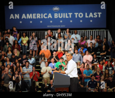 Il presidente Barack Obama a Florida Atlantic University a parlare di economia e a Buffet regola di un principio di equità che Foto Stock