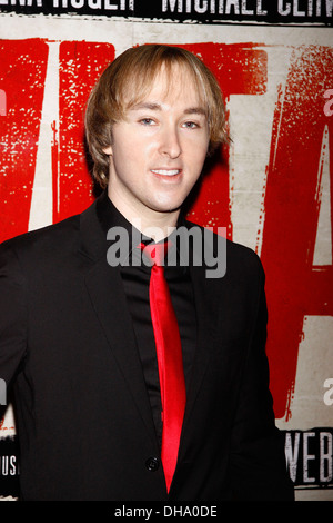 Michael un Alden Broadway apertura notturna di 'Evita' al Marquis Theatre - Arrivi New York City USA - 05.04.12 Foto Stock