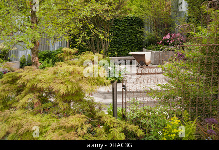 Chelsea Flower Show 2013, la terra desolata, Designer Kate Gould. Medaglia d'oro Foto Stock