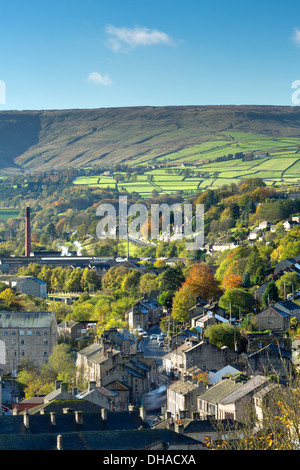 Holmfirth e la Holme Valley nel West Yorkshire. Foto Stock