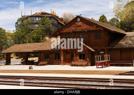 Grand Canyon Railroad Station, il Parco Nazionale del Grand Canyon, Arizona. Foto Stock