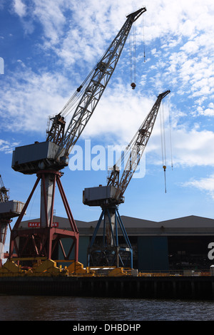 BAE Systems sul fiume Clyde di Govan Foto Stock