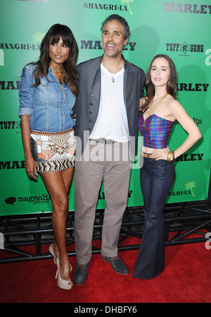 Valutazione Rick Fox Eliza Dushku Los Angeles Premiere di Magnolia immagine 'Marley" tenutosi a cupola al Arclight Hollywood - Arrivi Foto Stock