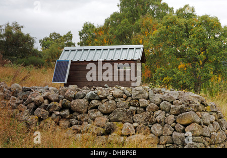 Un monitoraggio ambientale sito rifugio al Muir of Dinnet, Aberdeenshire, Scotland, Regno Unito. Foto Stock